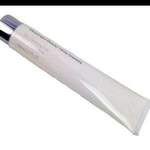 Meaningful beauty Cindy Crawford